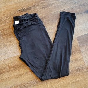 Girls black leggings by Suzette